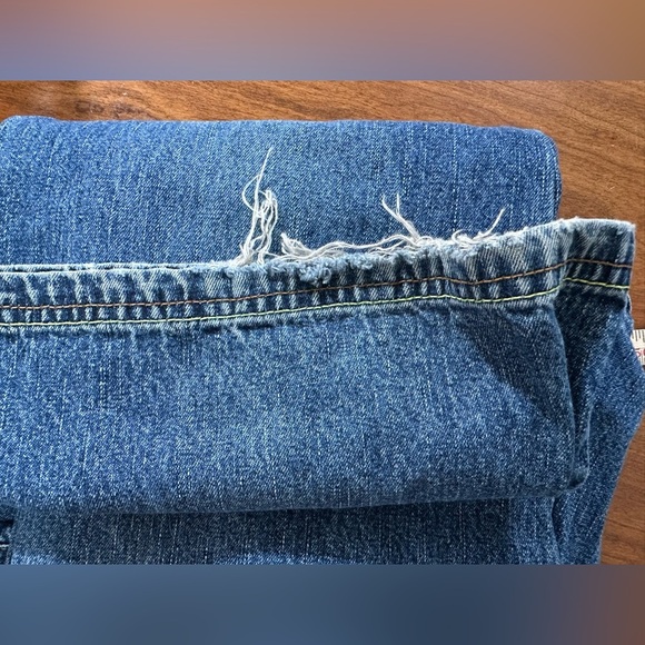 Y2K buckle back Flare Jeans Women’s size 4 Low Rise Denim - Picture 6 of 7